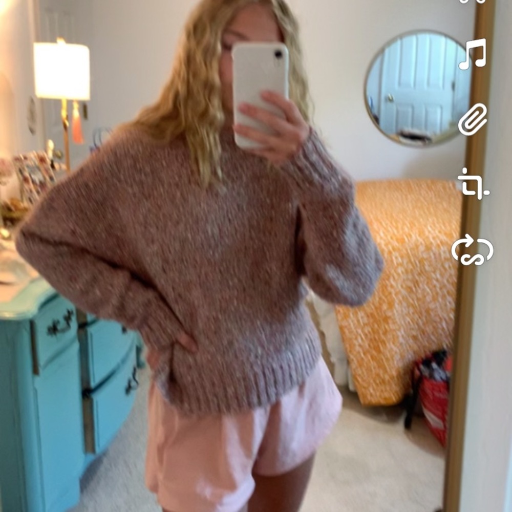 Multicolor mauve sweater
